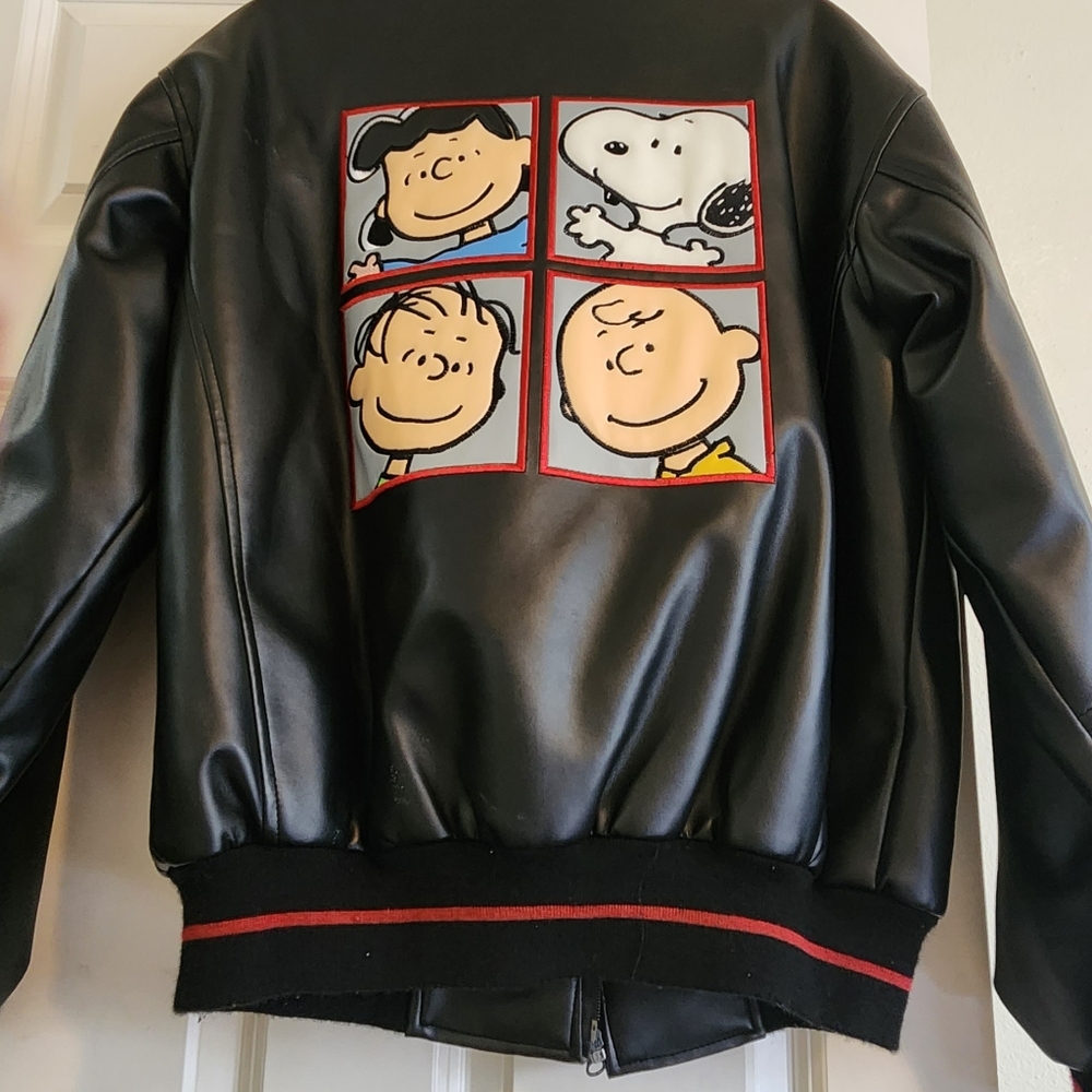 Peanuts Authentic Outer Wear - Picture 3 of 5